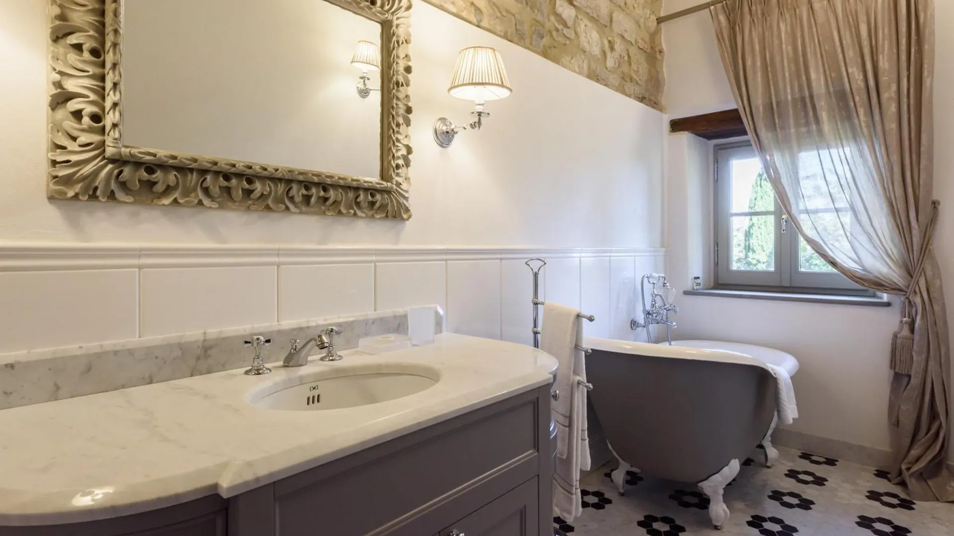 Villa Conca D'Oro By Mmega Greve in Chianti