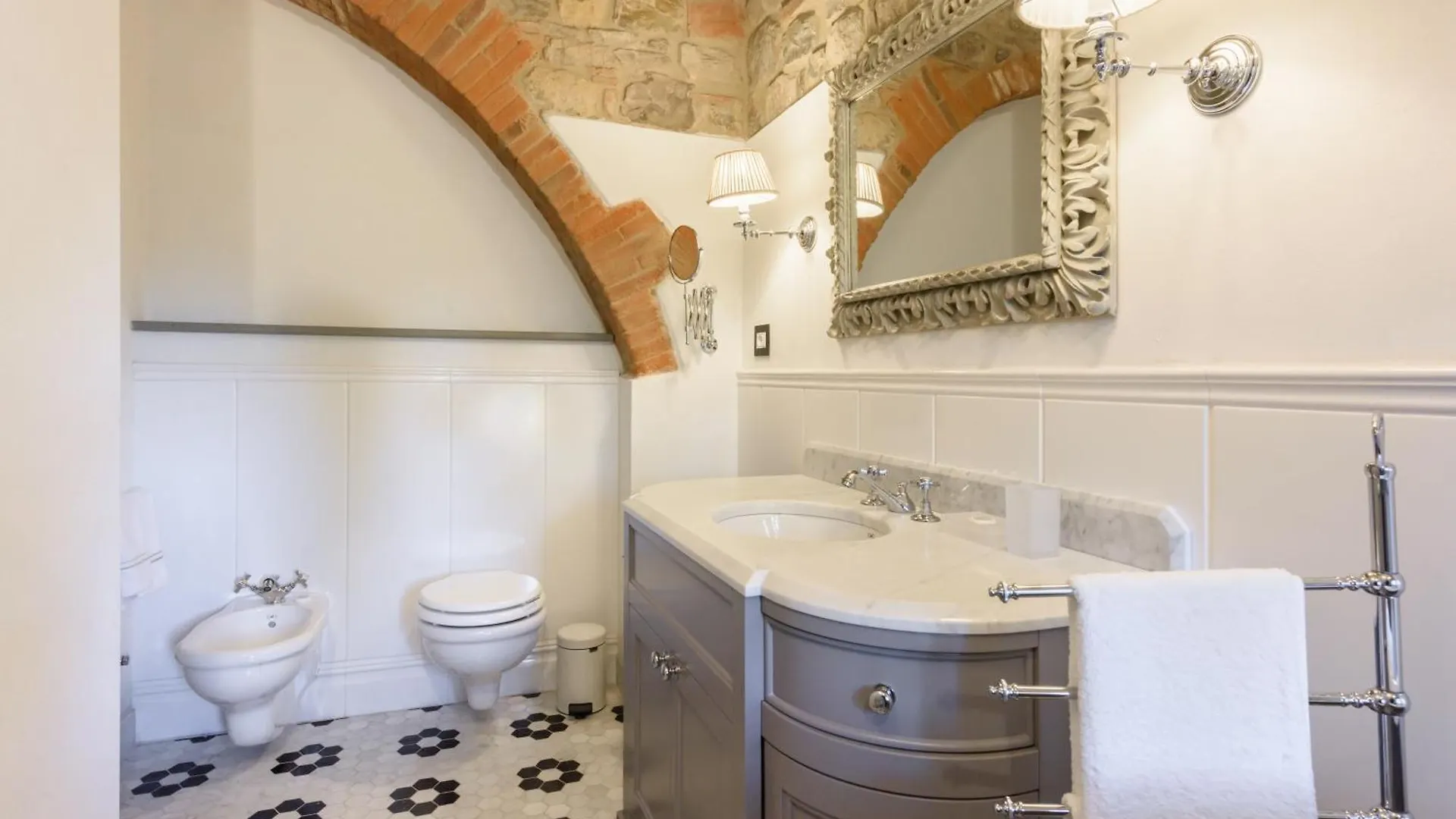 Villa Conca D'Oro By Mmega Greve in Chianti